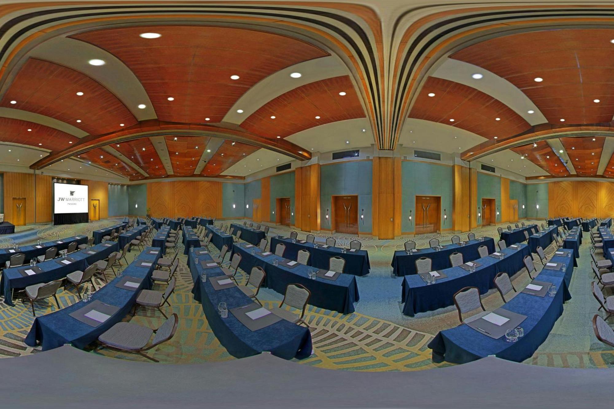 Jw 메리어트 파나마 호텔 파나마시티 외부 사진 The 360° image of the meeting room of the European University Barcelona