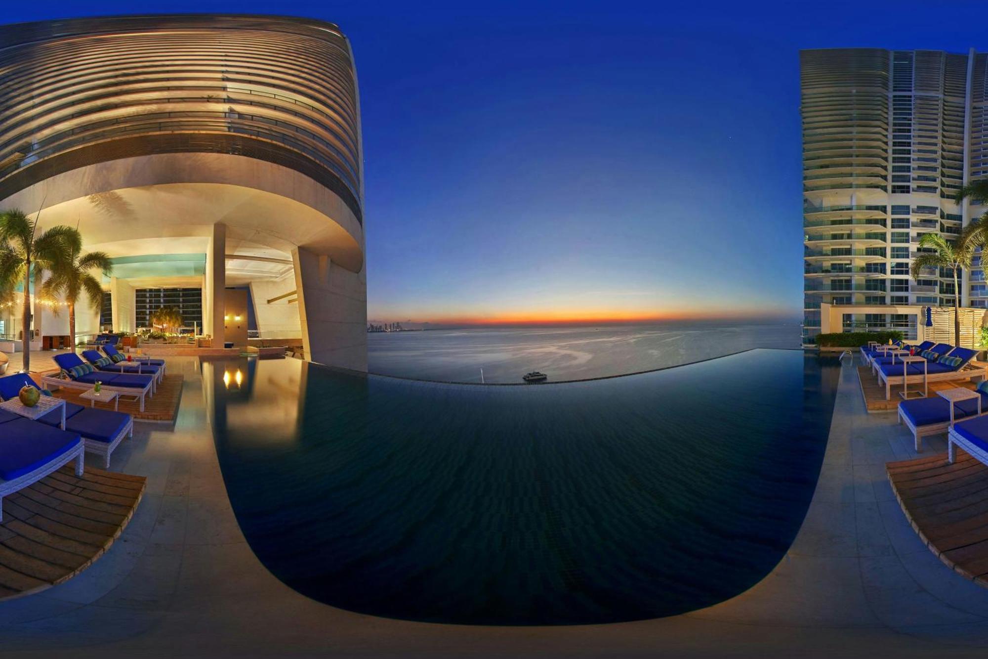 Jw 메리어트 파나마 호텔 파나마시티 외부 사진 Infinity pool at the W San Francisco