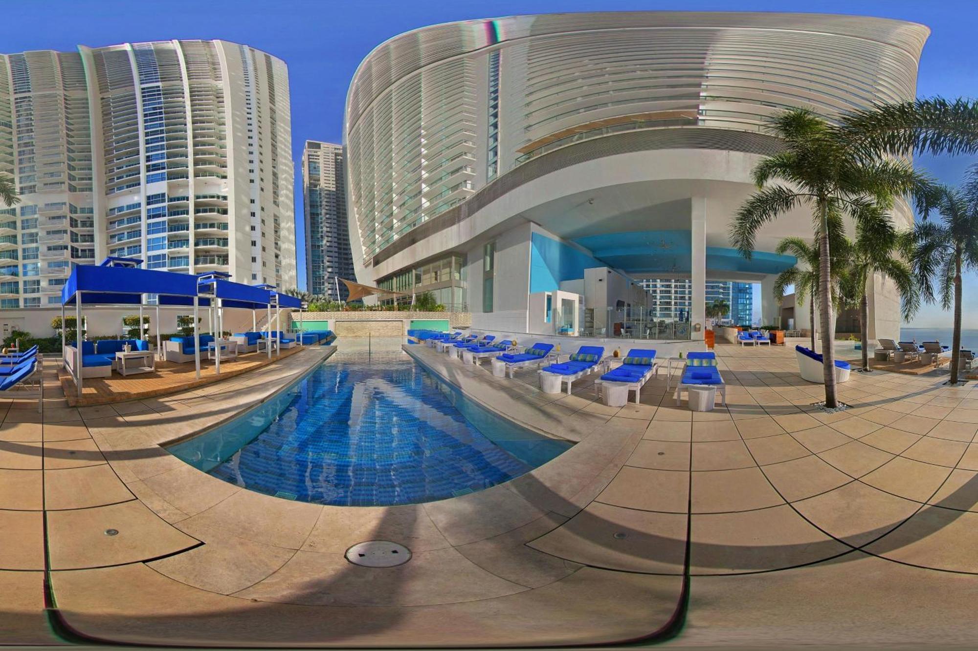 Jw 메리어트 파나마 호텔 파나마시티 외부 사진 Panorama of the pool area